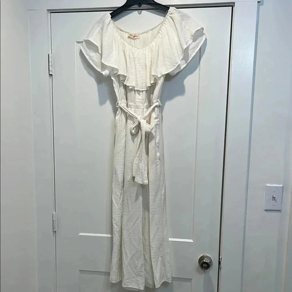 American Threads wide leg jumper (one piece) size medium. In great condition! - Picture 3 of 8